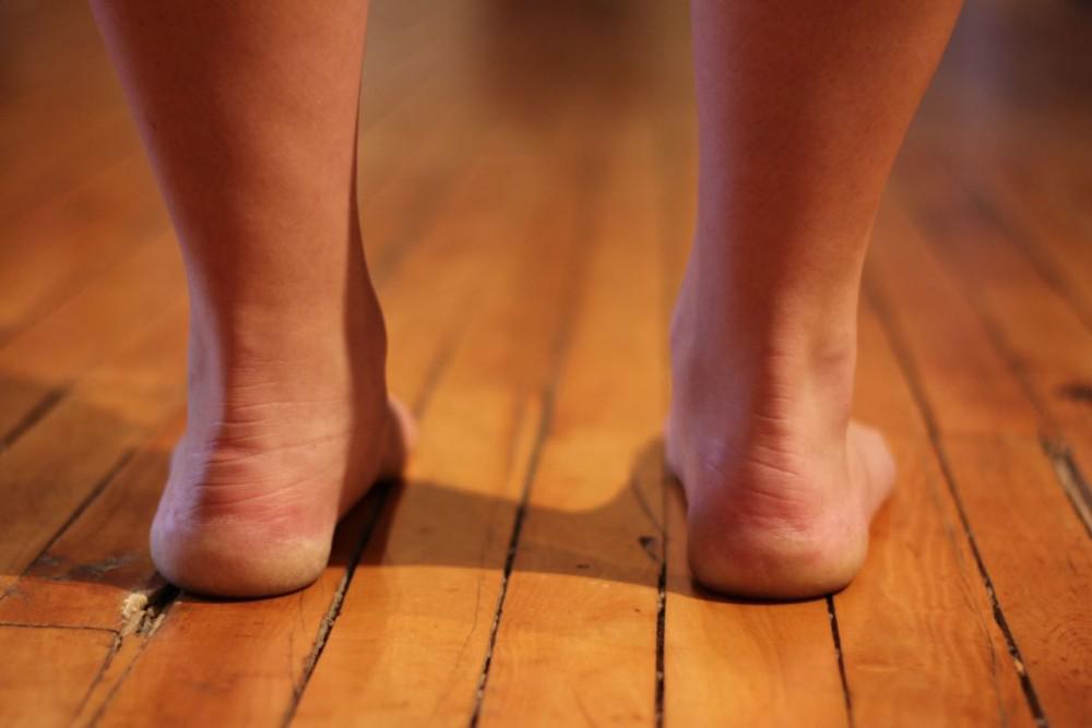 Common Injuries in People with Flat Feet